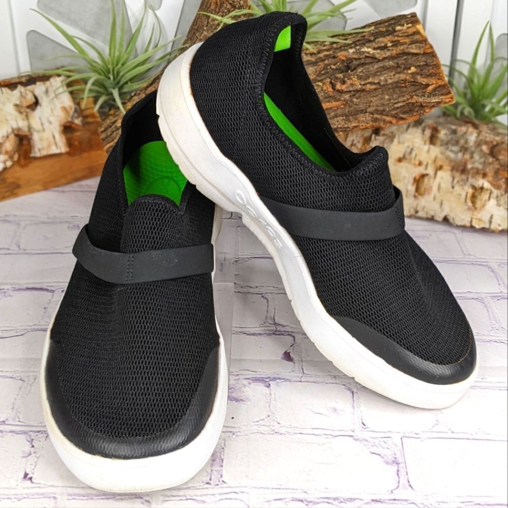 OOFOS OOmg Low Mesh Sneakers